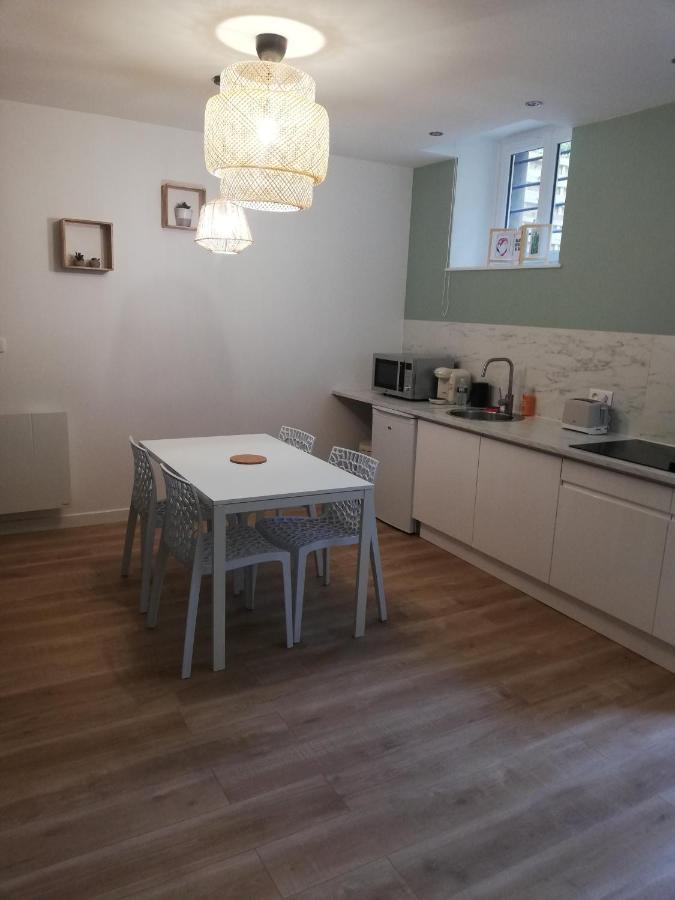 Suite 24 Appart'Hotel-3 Etoiles Le Creusot Εξωτερικό φωτογραφία